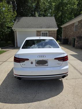 2018 Audi A4 2.0T ultra Premium
