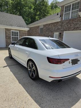 2018 Audi A4 2.0T ultra Premium