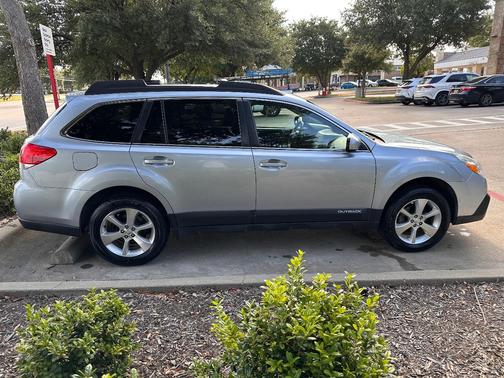 Silver 2014 Subaru Outback 2.5i Limited