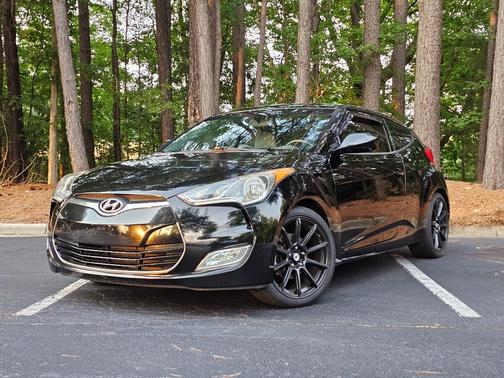 Black 2013 Hyundai Veloster Base