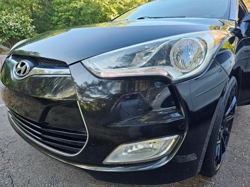 Black 2013 Hyundai Veloster Base