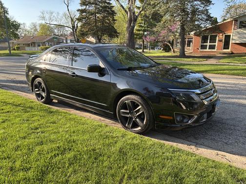 Black 2011 Ford Fusion Sport
