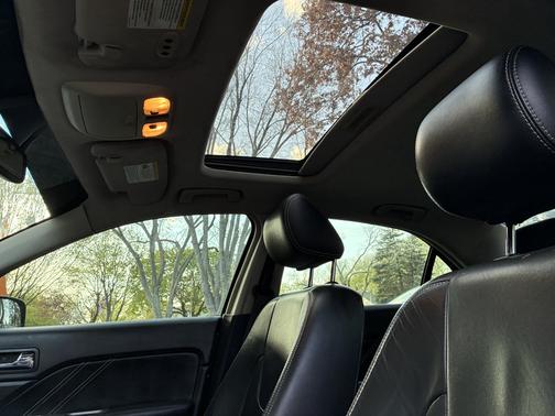 Black 2011 Ford Fusion Sport