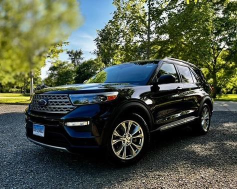 Black 2024 Ford Explorer Limited