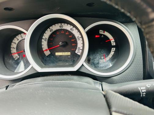 2015 Toyota Tacoma Base