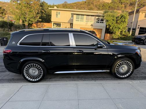2021 Mercedes-Benz Maybach GLS 600 4MATIC