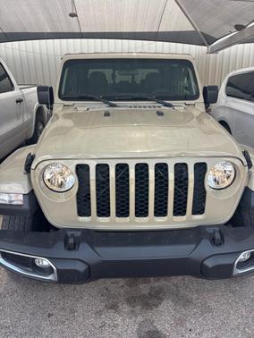 Gold 2020 Jeep Gladiator Sport S