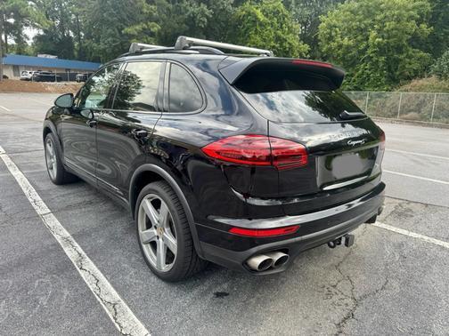 2018 Porsche Cayenne S