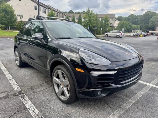 2018 Porsche Cayenne S