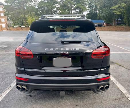 2018 Porsche Cayenne S