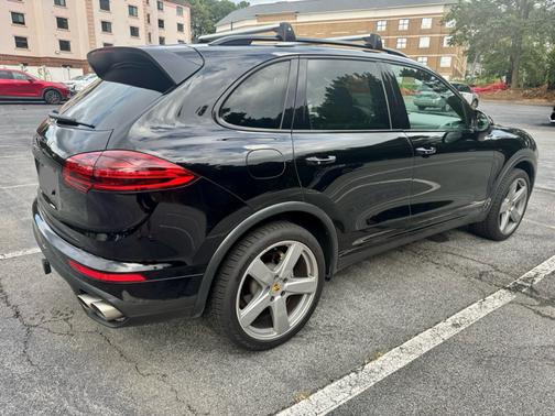 2018 Porsche Cayenne S