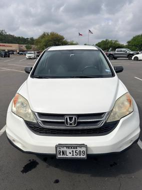 White 2011 Honda CR-V SE