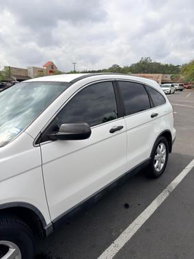 White 2011 Honda CR-V SE