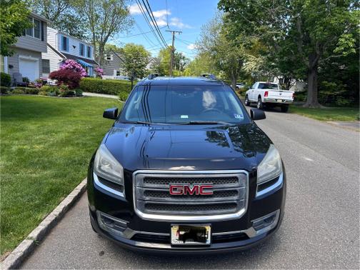 2015 GMC Acadia SLE-2