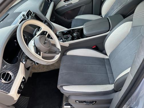 2022 Bentley Bentayga S