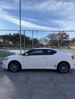 2013 Scion tC Base