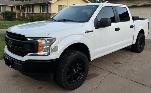 White 2018 Ford F-150 XL