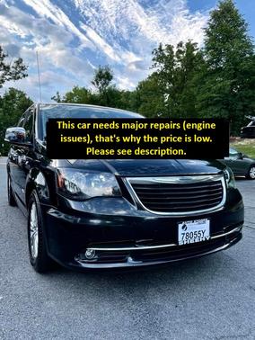 Black 2014 Chrysler Town & Country Touring-L