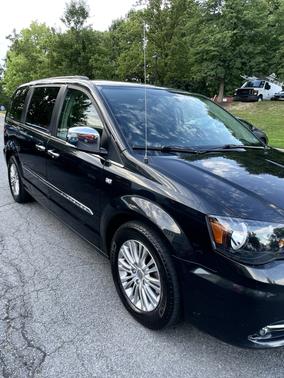 Black 2014 Chrysler Town & Country Touring-L