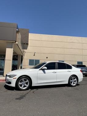 2012 BMW 328 i