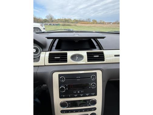 2009 Mercury Sable Base