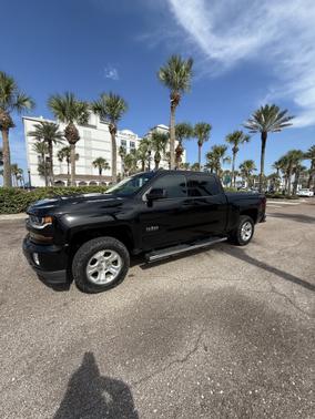 2018 Chevrolet Silverado 1500 2LT
