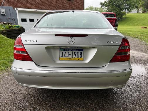 Photo 5 of 14 of 2006 Mercedes-Benz E-Class E 350 4MATIC