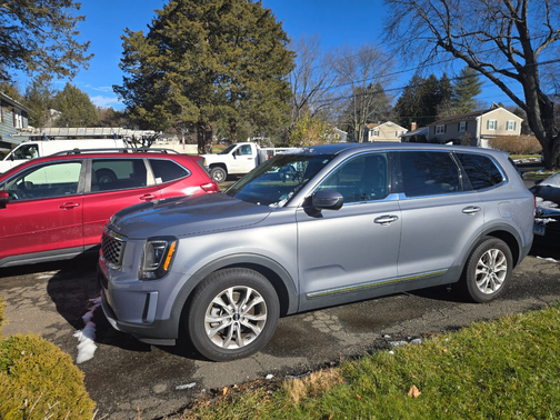 2021 Kia Telluride LX
