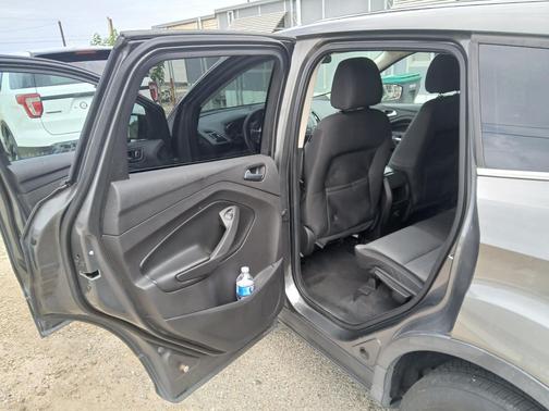 Gray 2014 Ford Escape SE