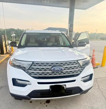 White 2020 Ford Explorer Limited