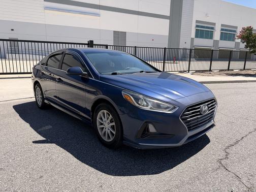 Blue 2019 Hyundai SONATA SE