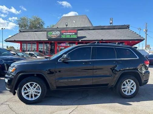Black 2017 Jeep Grand Cherokee Laredo