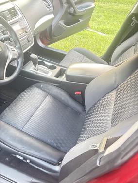 Red 2018 Nissan Altima 2.5 S