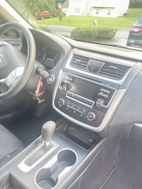 Red 2018 Nissan Altima 2.5 S