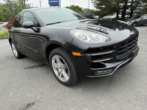 2015 Porsche Macan Turbo