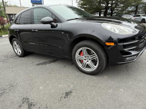 2015 Porsche Macan Turbo