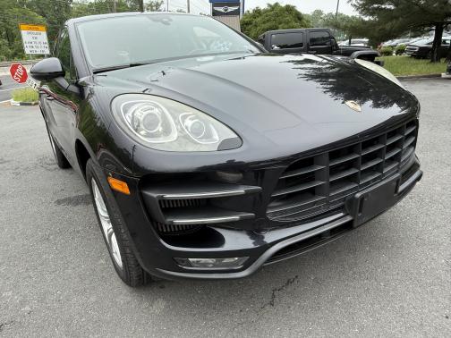 2015 Porsche Macan Turbo