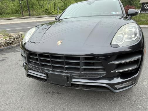 2015 Porsche Macan Turbo