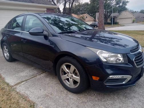 Black 2015 Chevrolet Cruze LS