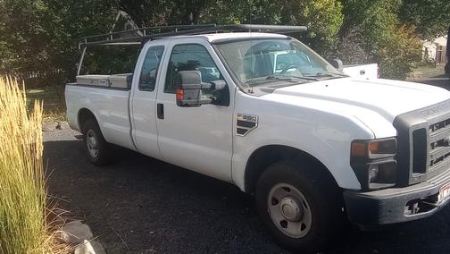 2008 Ford F-350 XL SuperCab Super Duty