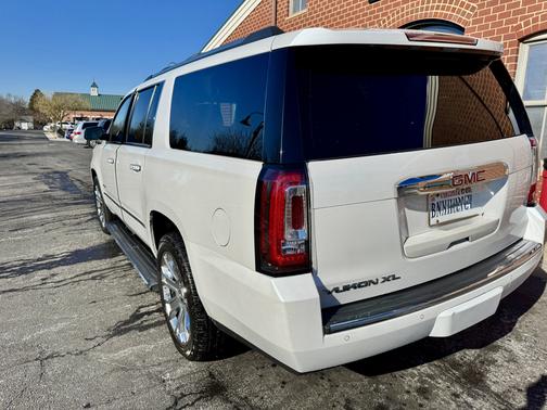 2016 GMC Yukon XL Denali