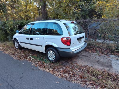 2005 Dodge Caravan SE