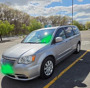 Gray 2016 Chrysler Town & Country Touring