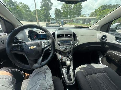 Silver 2014 Chevrolet Sonic LT
