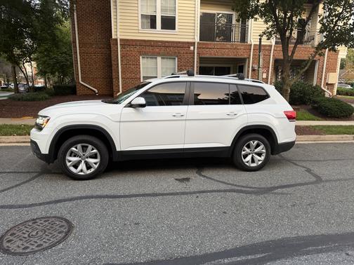 White 2018 Volkswagen Atlas 3.6L S