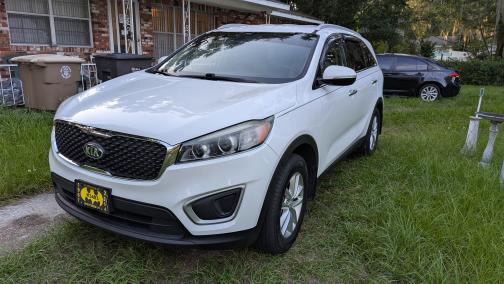 2017 Kia Sorento LX