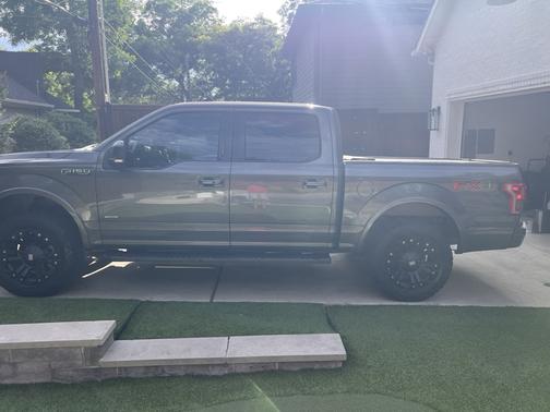 Gray 2015 Ford F-150 Lariat