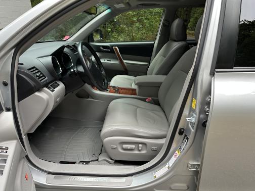 2010 Toyota Highlander Limited