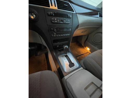 2004 Chrysler Pacifica Base