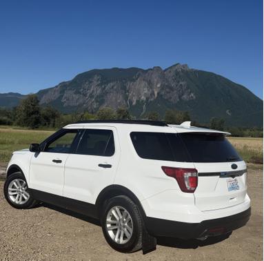 2016 Ford Explorer Base